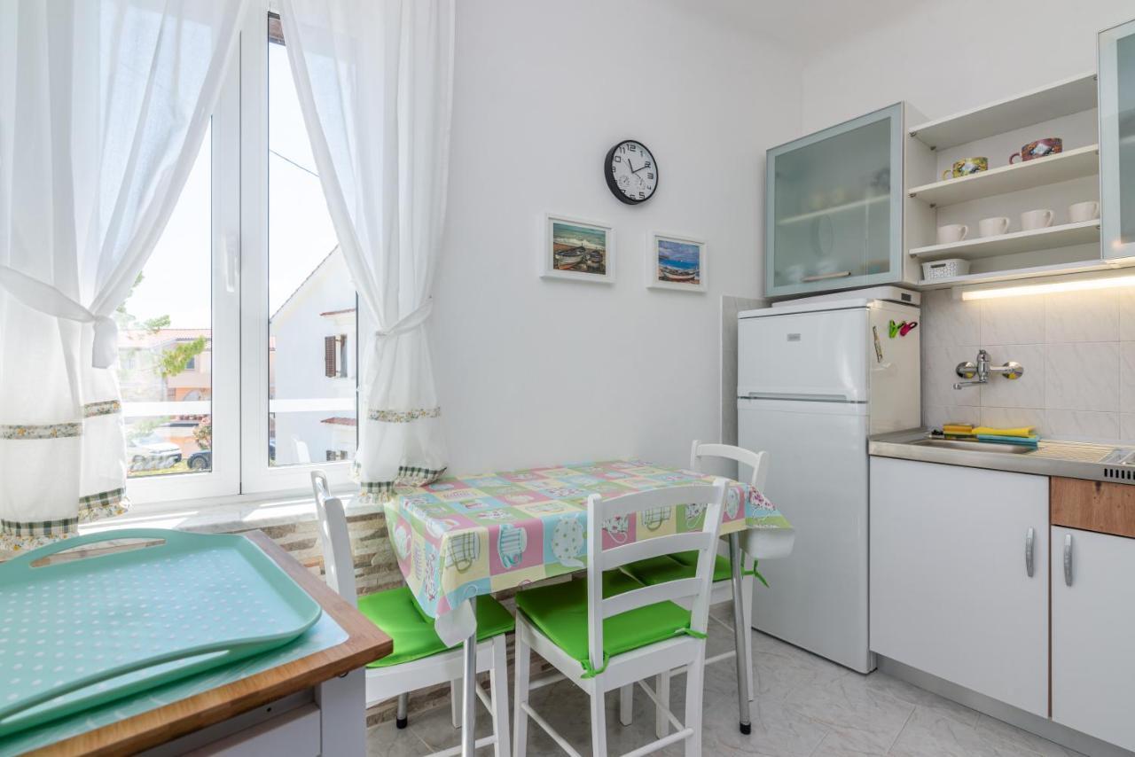 Apartment Luiza With Terrace Baška Kültér fotó